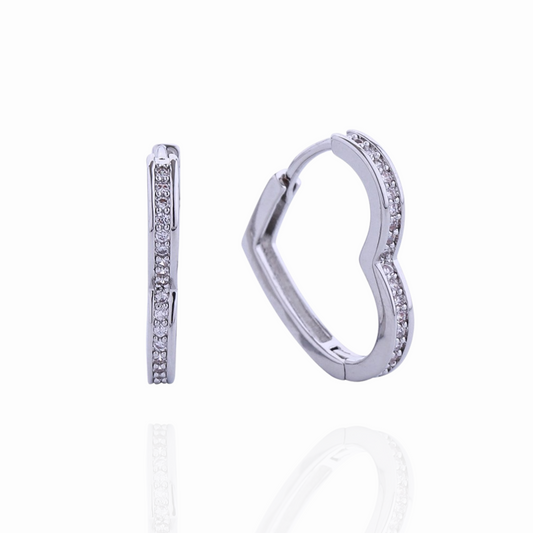 14k Sleek Heart Huggie